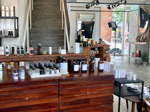 Hair Salon «Buzz Salon», reviews and photos, 110 S Dubuque St, Iowa City, IA 52240, USA