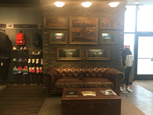 Shoe Store «New Balance Chicago», reviews and photos, 9636 W161st Street, Orland Park, IL 60467, USA