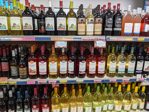 Liquor Store «Tiverton Liquor Store», reviews and photos, 65 Main Rd, Tiverton, RI 02878, USA