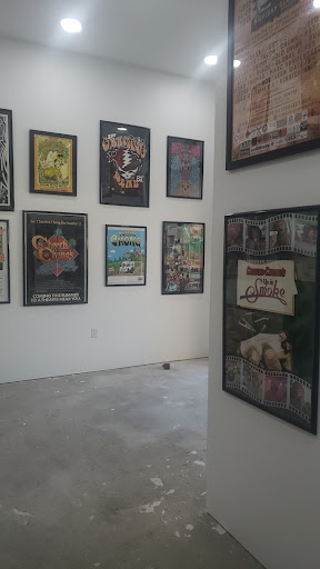 Tobacco Shop «BDT Smoke Shops», reviews and photos, 21640 John R Rd, Hazel Park, MI 48030, USA