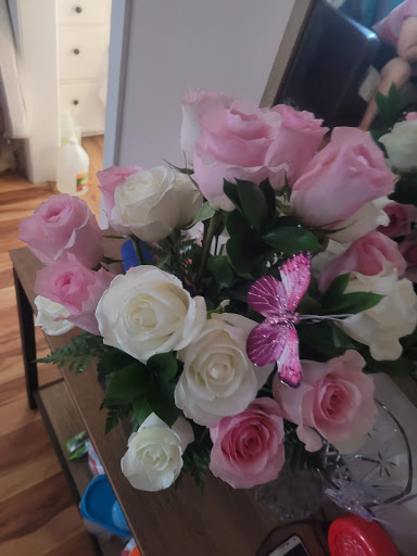 Florist «Century Flower Market», reviews and photos, 4701 W Century Blvd, Inglewood, CA 90304, USA