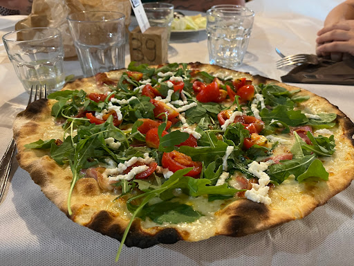 Punto E Virgola in Roma, Città Metropolitana di Roma Capitale