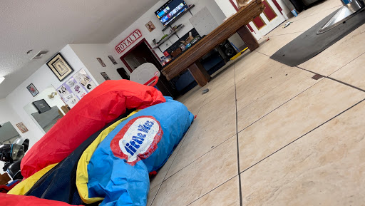 Barber Shop «Catia Family Barbershop Salon», reviews and photos, 4146 Grand Blvd, New Port Richey, FL 34652, USA