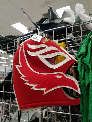 Thrift Store «Goodwill», reviews and photos, 390 Plaza Dr, Folsom, CA 95630, USA