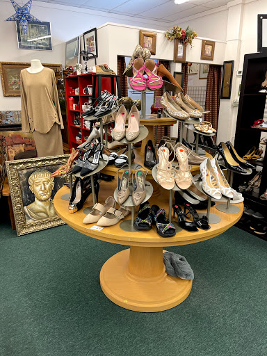 Thrift Store «Pennies For Heaven Resale», reviews and photos, 17471 Preston Rd, Dallas, TX 75252, USA