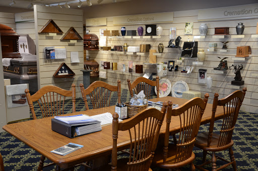 Funeral Home «Daniels Family Funeral Home & Crematory», reviews and photos, 625 Browns Lake Dr, Burlington, WI 53105, USA