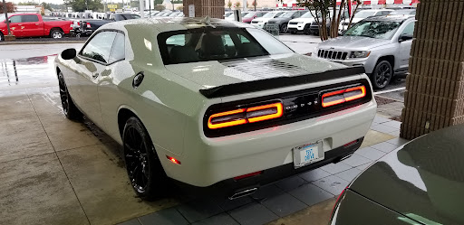 Jeep Dealer «Landmark Chrysler Dodge Jeep RAM Athens», reviews and photos, 4145 Atlanta Hwy, Bogart, GA 30622, USA