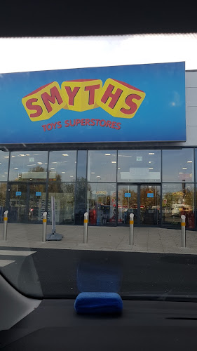 smythstoys.com