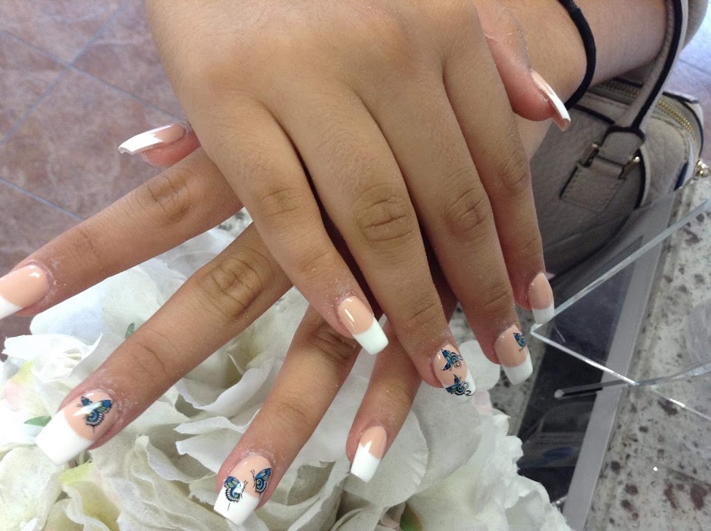 Lana's Diamond Salon-Nails salon in Downey 90242
