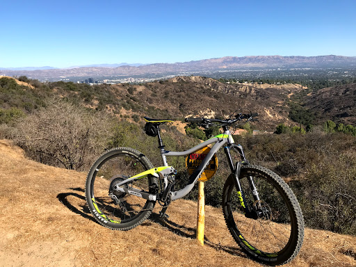 Bicycle Store «Wheel World Bicycles», reviews and photos, 22718 Ventura Blvd, Woodland Hills, CA 91364, USA