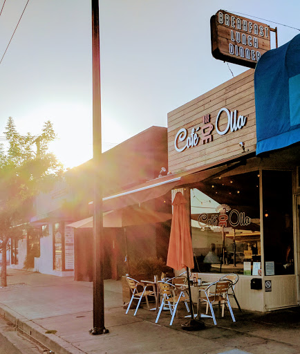 Café De Olla Restaurant