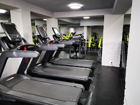 Supreme Gym & Fitness