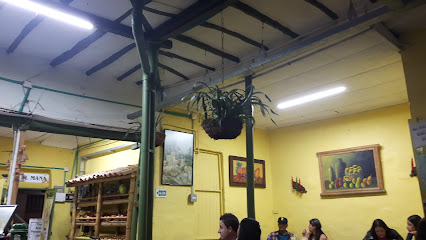 El Maná Coma Caido Del Cielo - Cra. 30 #31-61, El Carmen de Viboral, Antioquia, Colombia