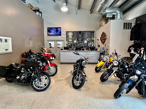 Motorcycle Dealer «Monarch Motor Sports LLC», reviews and photos, 17 Gigante Dr, Hampstead, NH 03841, USA