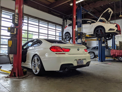 Auto Repair Shop «Car Tender», reviews and photos, 1706 12th Ave, Seattle, WA 98122, USA