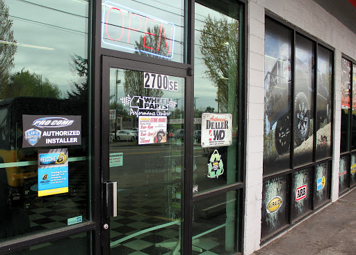 Truck Accessories Store «4 Wheel Parts - Portland - South Tabor», reviews and photos, 2700 SE 82nd Ave, Portland, OR 97266, USA
