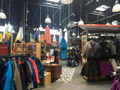 Camping Store «REI», reviews and photos, 71 Raymond Rd, West Hartford, CT 06107, USA