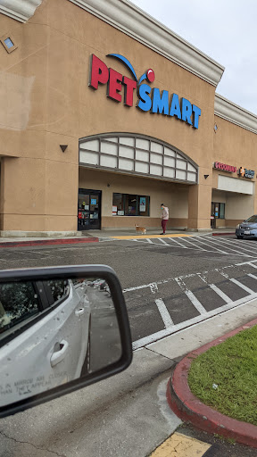 Pet Supply Store «PetSmart», reviews and photos, 573 N McKinley St, Corona, CA 92879, USA