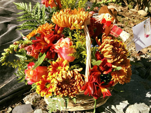 Orting Floral And Greenhouse, 117 Eldredge Ave NW, Orting, WA 98360, USA, 