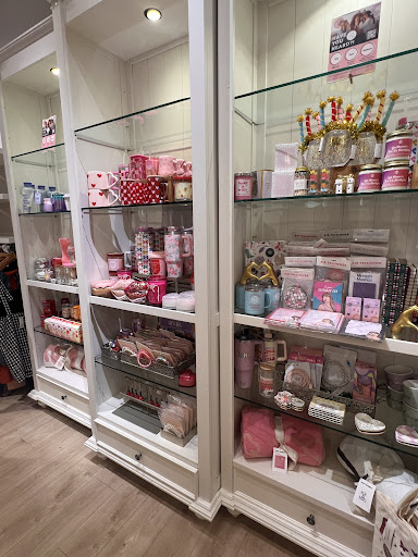 francesca's