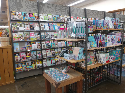 Furniture Store «Cost Plus World Market», reviews and photos, 1480 Apalachee Pkwy, Tallahassee, FL 32301, USA