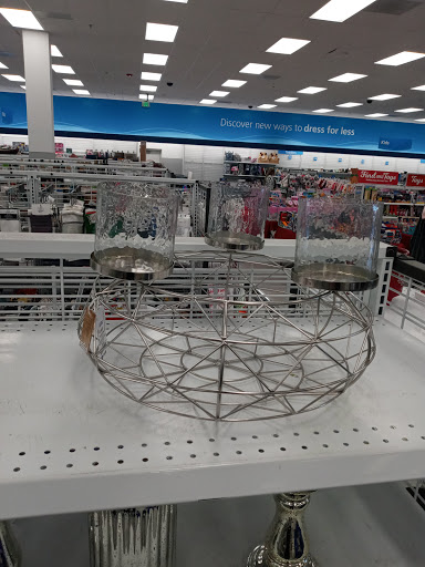 Clothing Store «Ross Dress for Less», reviews and photos, 2595 N Decatur Rd, Decatur, GA 30033, USA