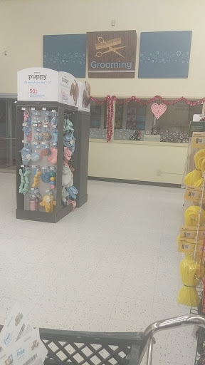 Pet Supply Store «Petco Animal Supplies», reviews and photos, 1311 E Army Post Rd, Des Moines, IA 50315, USA