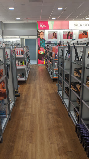 Hair Salon «Ulta Beauty», reviews and photos, 1480 Highlands Dr NE, Issaquah, WA 98029, USA