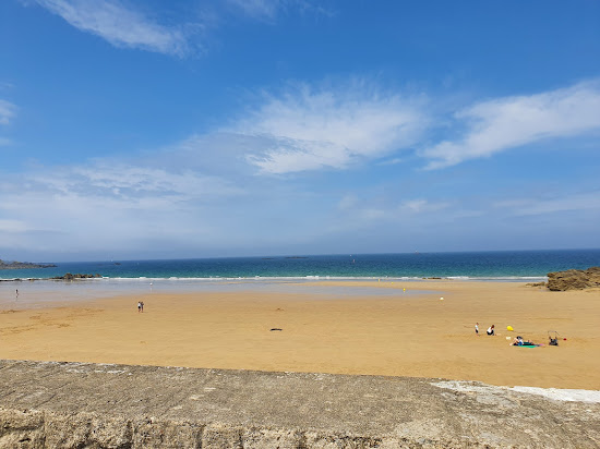 Plage De Longchamp