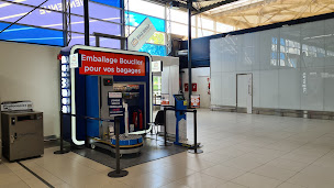 Photo n°5 de Bag Wrap - Secure Luggage à Mauregard ()