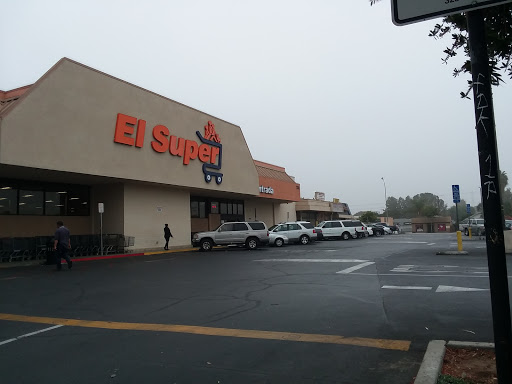 Grocery Store «El Super», reviews and photos, 3211 Firestone Blvd, South Gate, CA 90280, USA