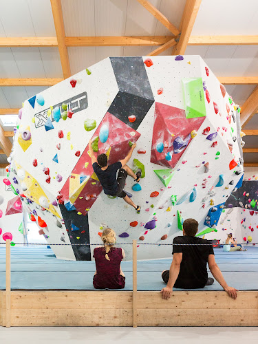 Rezensionen über Vertic-Halle in Sitten - Fitnessstudio