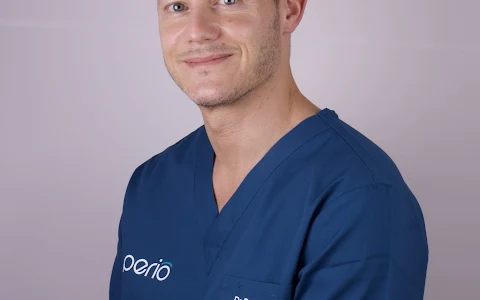 Dr David NISAND - Parodontiste Implantologiste - Paris 16 image