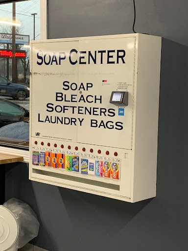 Car Wash «Splash & Dash Car Wash & Coin Laundromat», reviews and photos, 7770 Cincinnati Dayton Rd, West Chester Township, OH 45069, USA