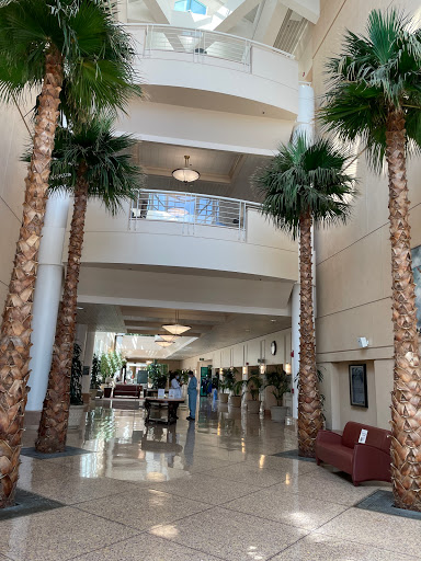 9300 Campus Point Dr, La Jolla, CA 92037, USA