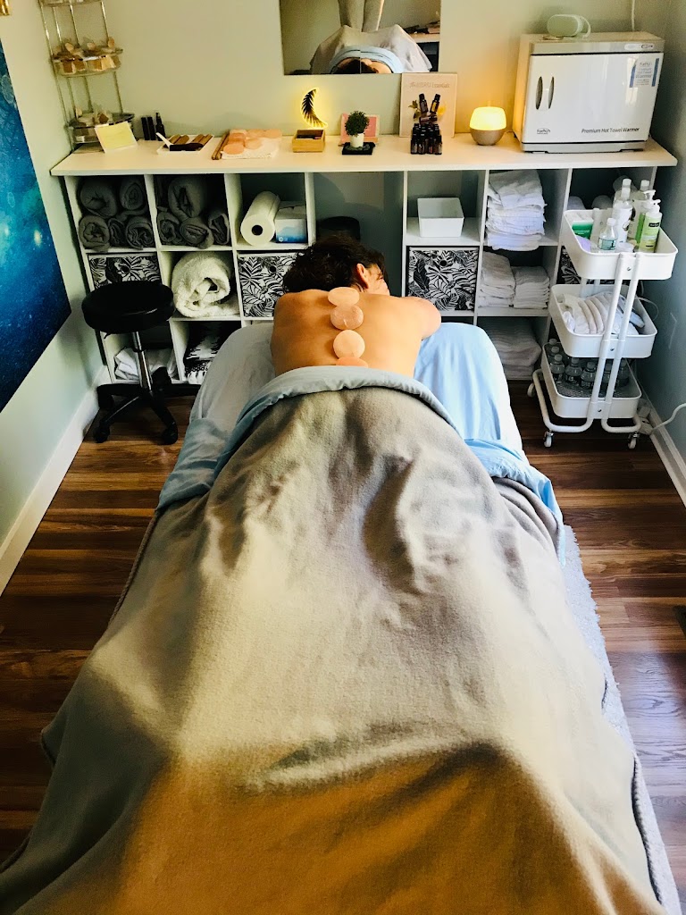 De La Luna Massage Guilford, CT 06437 Services and Reviews