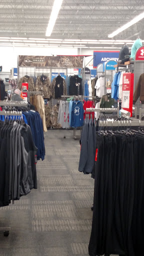Sporting Goods Store «Academy Sports + Outdoors», reviews and photos, 7926 Giacosa Pl, Memphis, TN 38133, USA