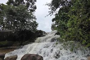 Damera waterfall image