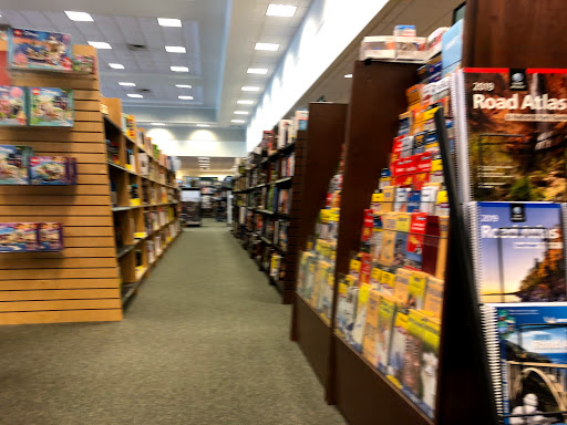 Book Store «Barnes & Noble», reviews and photos, 58 S 32nd St, Camp Hill, PA 17011, USA