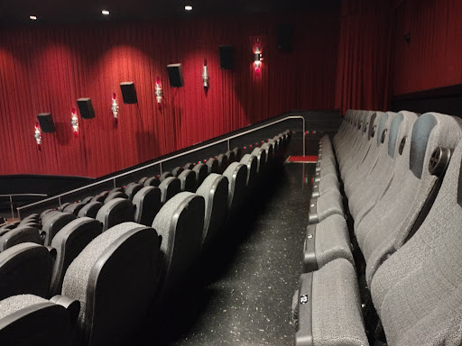 Movie Theater «Regal Cinemas Santiam 11», reviews and photos, 365 Lancaster Dr SE, Salem, OR 97301, USA