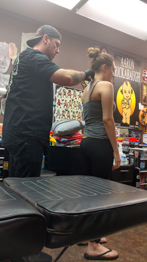 Tattoo Shop «Pink Elephant Tattoo Studio», reviews and photos, 707 S Ankeny Blvd, Ankeny, IA 50023, USA