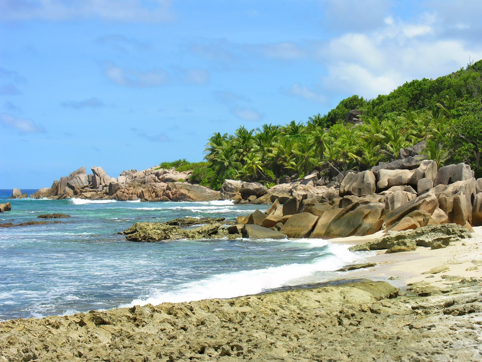 Grand l'Anse Beach的照片 带有宽敞的多湾