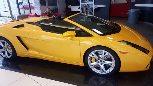 Car Dealer «Alfa Romeo FIAT of McKinney», reviews and photos, 800 N Central Expy, McKinney, TX 75070, USA