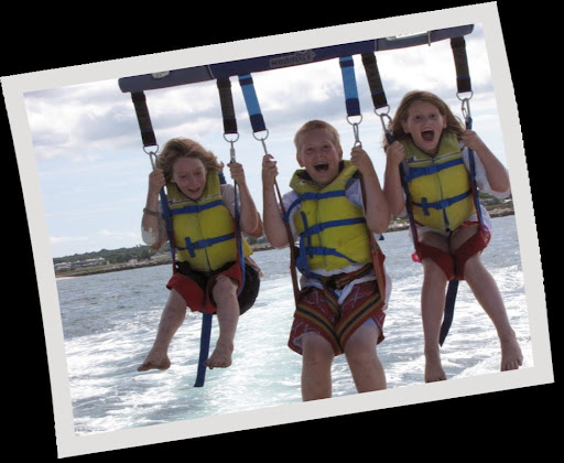 Tourist Attraction «Hampton Beach Parasail and SUP Rental», reviews and photos, 1 Ocean Blvd, Hampton, NH 03842, USA