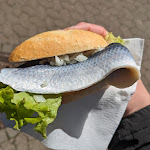 Photo n°1 de l'avis de Mark-Oliver.r fait le 26/04/2024 à 13:16 sur le  Helgoländer Fisch-Eck à Heligoland