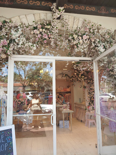 Shopping Mall «The Shops at Highland Village», reviews and photos, 1701 Shoal Creek, Highland Village, TX 75077, USA