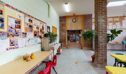 Casa Vera Montessori School