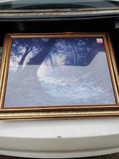 Non-Profit Organization «Southern Oregon Goodwill Retail Store», reviews and photos