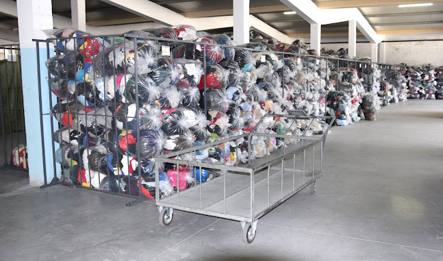Отзиви за Евротекс | Склад за дрехи втора употреба на едро в Варна - Магазин за бои