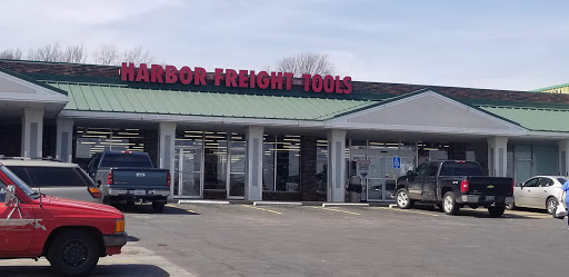Hardware Store «Harbor Freight Tools», reviews and photos, 3909 S Campbell Ave, Springfield, MO 65807, USA